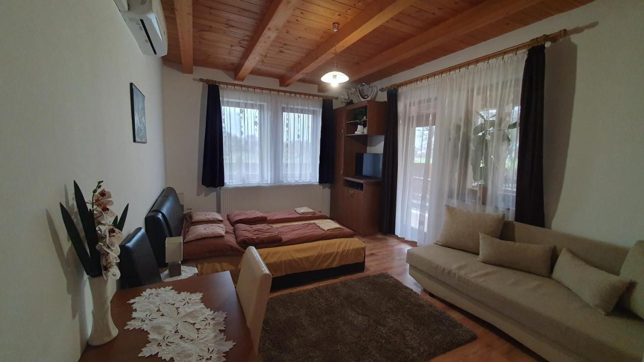 Kékszilva Vendégház Pap Exterior foto